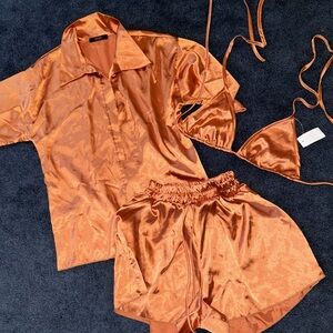 3 PIECE SILK SET NWT